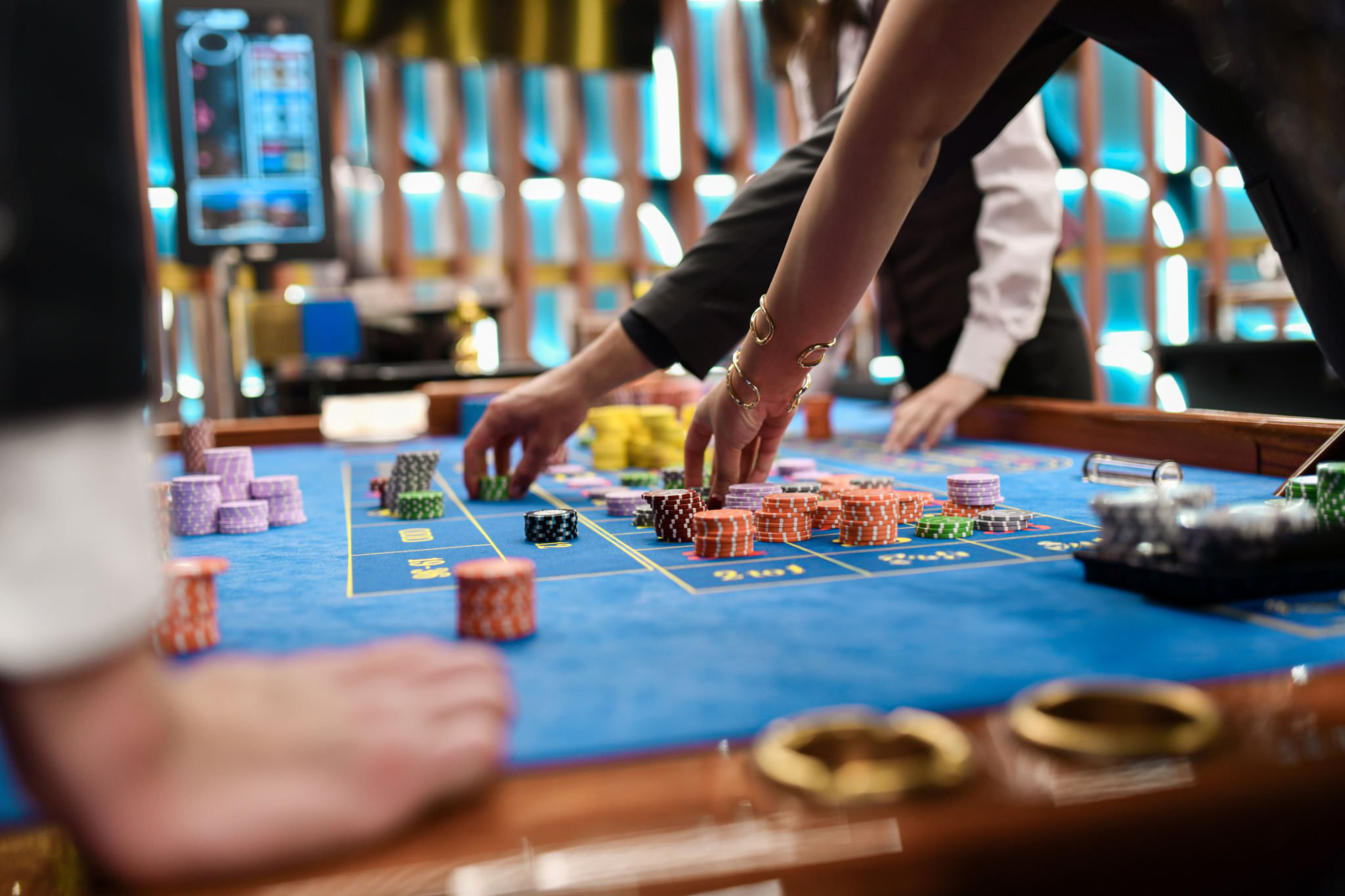 Jogos de casino ao vivo e de mesa